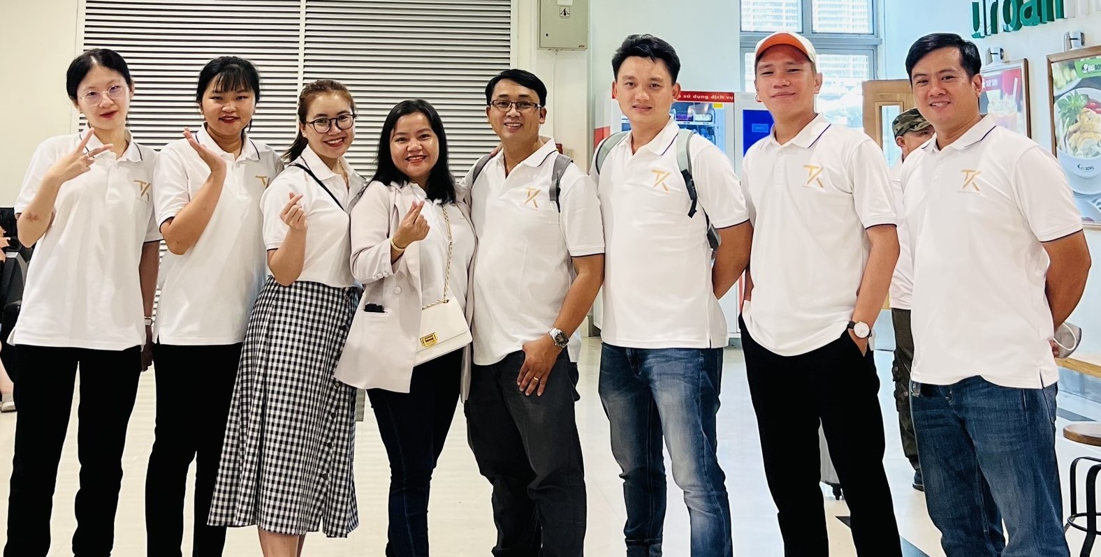 Nhân viên công ty Môi Trường Trọng Khang